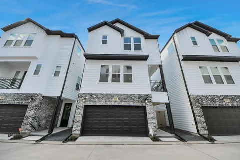 $395,999 | 723 Marcella Street, Unit B, Houston, TX 77091