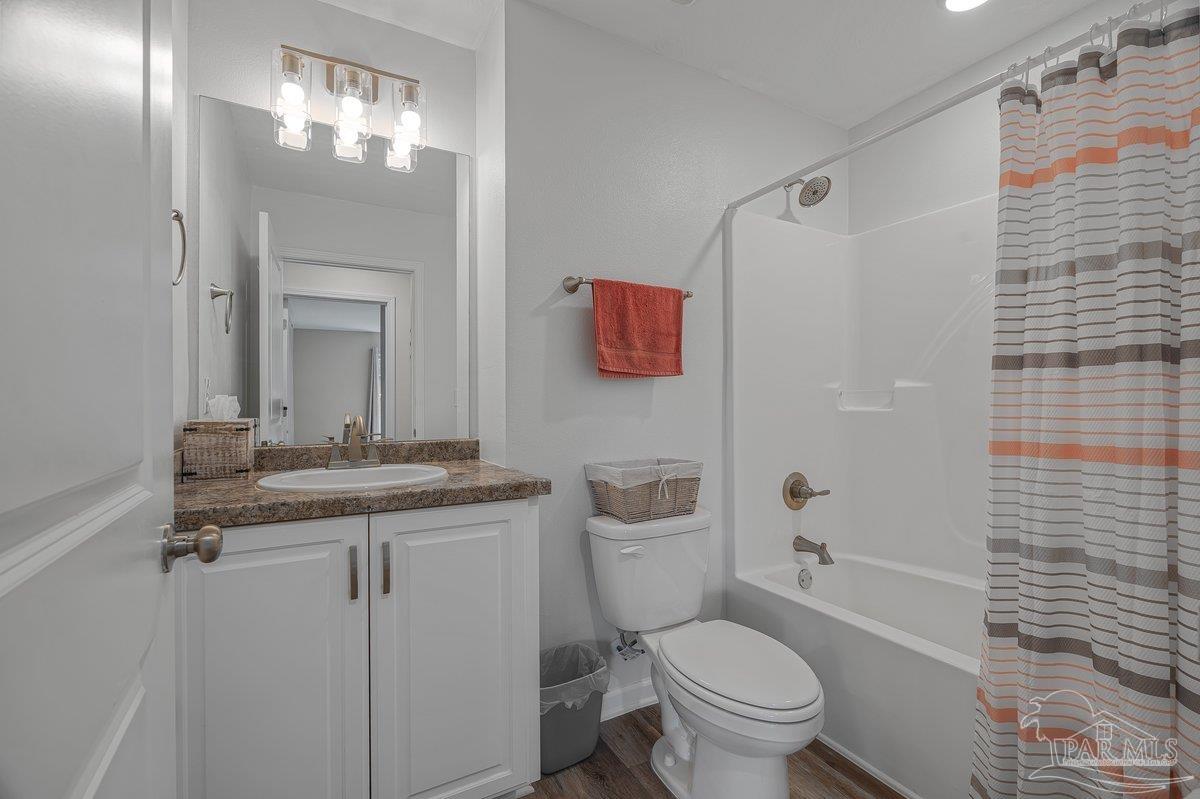 6588 Kembro Road Milton, FL 32570 - Photo 17 of 39