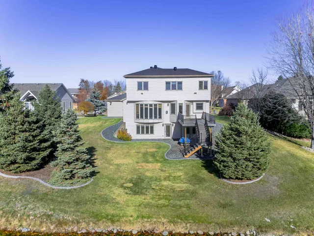 $740,000 | 3102 26th Avenue South, Fargo, ND 58103