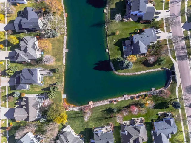 $740,000 | 3102 26th Avenue South, Fargo, ND 58103