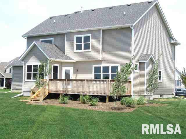 5493 Hugo Road Bettendorf, IA 52722 - Photo 3 of 24 Gallery Image 3