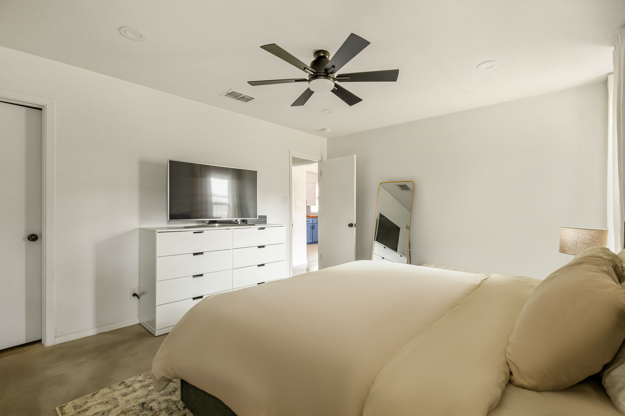 9300 Meadow Vale Austin, TX 78758 - Photo 24 of 37