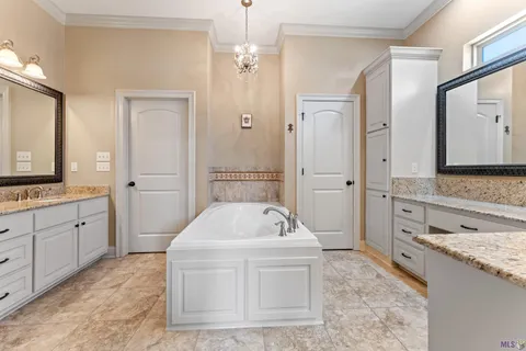 $560,000 | 36516 Oak Park Avenue, Prairieville, LA 70769