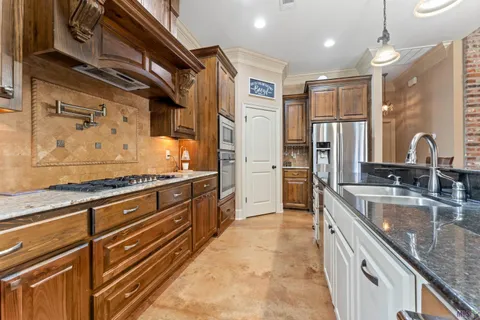 $560,000 | 36516 Oak Park Avenue, Prairieville, LA 70769