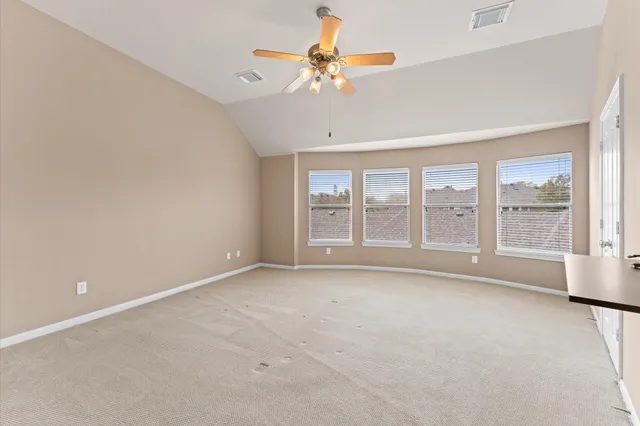 $264,900 | 2411 Clippers Square, Houston, TX 77058