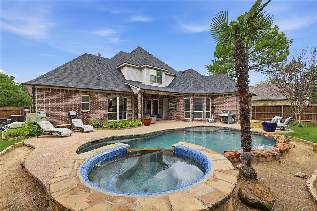 3408 Comanche Trail Hurst, TX 76054 - Photo 27 of 38
