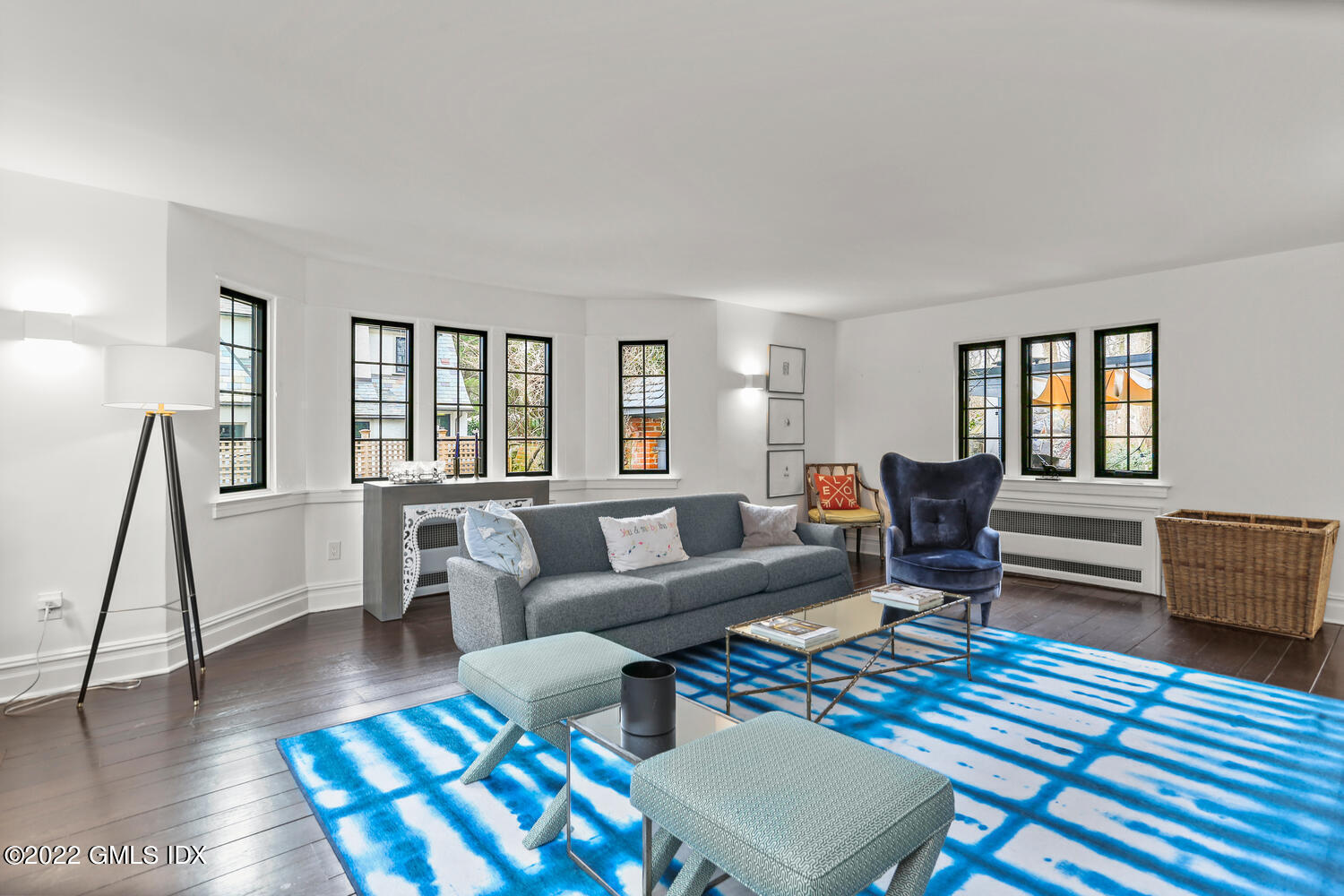 84 Meadow Road Riverside, CT 06878 - Photo 3 of 35 a living room with furniture and a wooden floor