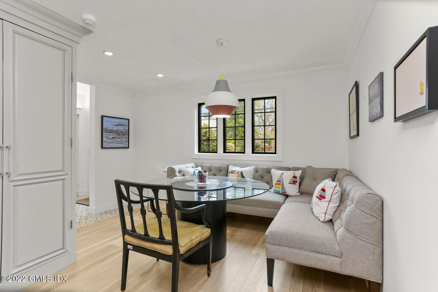 84 Meadow Road Riverside, CT 06878 - Photo 9 of 35 a living room with furniture and a window