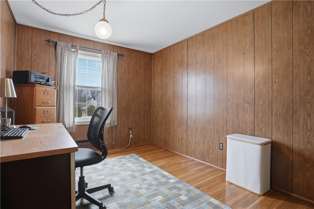 191 Nimitz Road Woonsocket, RI 02895 - Photo 15 of 34