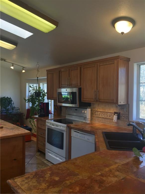 503 Spearpoint Road Como, CO 80432 - Photo 3 of 25 Gallery Image 3