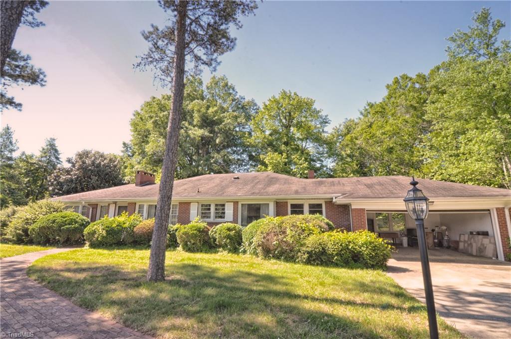 377 Arnold Road Lexington, NC 27295 - Photo 4 of 28 Gallery Image 4