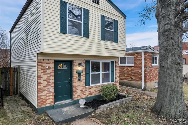 $169,900 | 3426 Nebraska Avenue, St. Louis, MO 63118