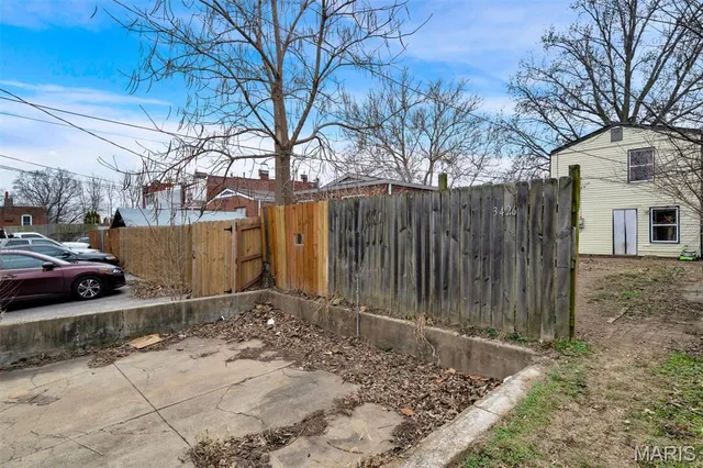 $169,900 | 3426 Nebraska Avenue, St. Louis, MO 63118
