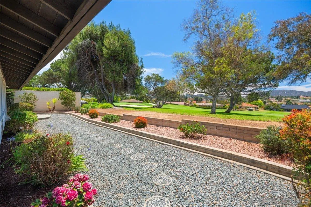 12384 Grandee Road San Diego, CA 92128 - Photo 22 of 48