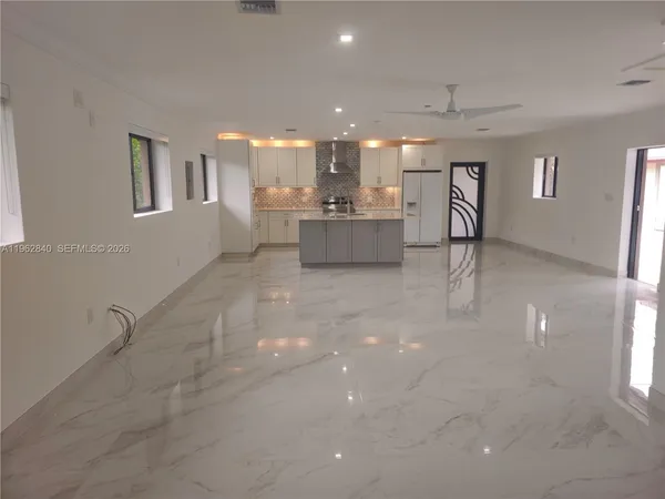 $2,600 | 26720 Southwest 203rd Avenue, Homestead, FL 33031