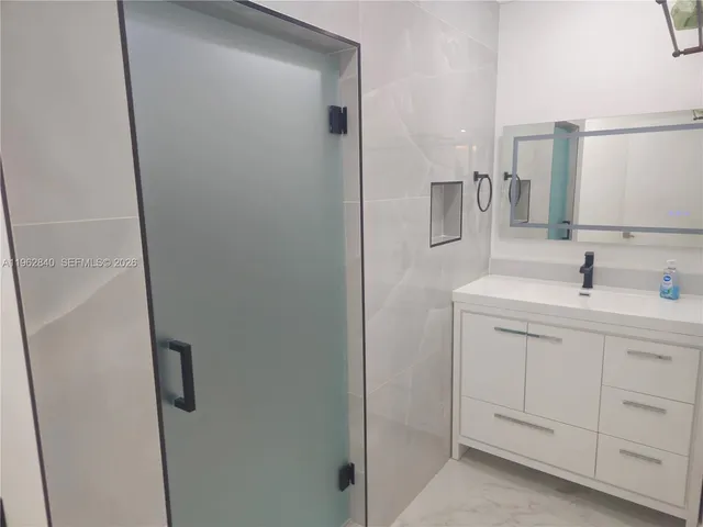 $2,600 | 26720 Southwest 203rd Avenue, Homestead, FL 33031