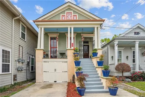 $529,000 | 335 South Murat Street, New Orleans, LA 70119