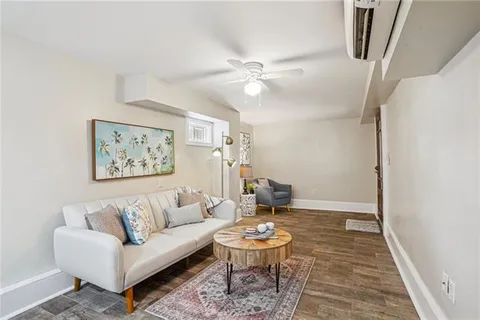 $529,000 | 335 South Murat Street, New Orleans, LA 70119