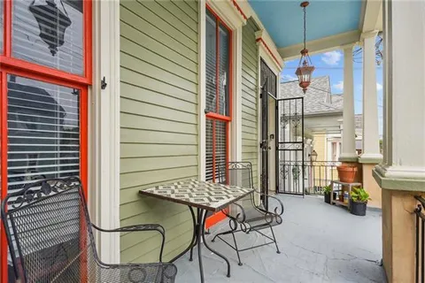 $529,000 | 335 South Murat Street, New Orleans, LA 70119