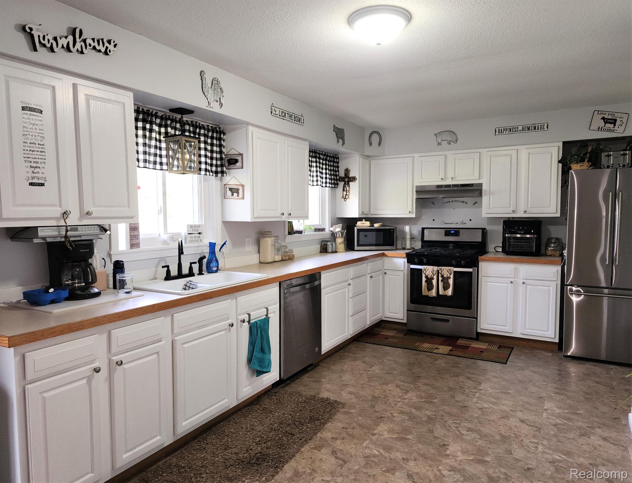 9040 River Grove Road Flushing, MI 48433 - Photo 9 of 21 Gallery Image 9