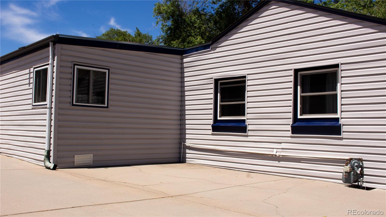 3193 South Decatur Street Denver, CO 80236 - Photo 3 of 32 Gallery Image 3