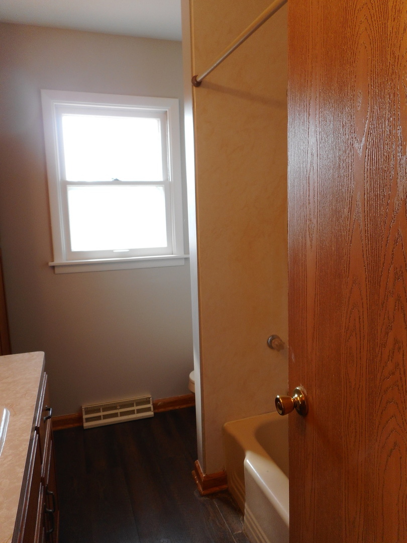 3215 Biscayne Road McHenry, IL 60050 - Photo 21 of 35