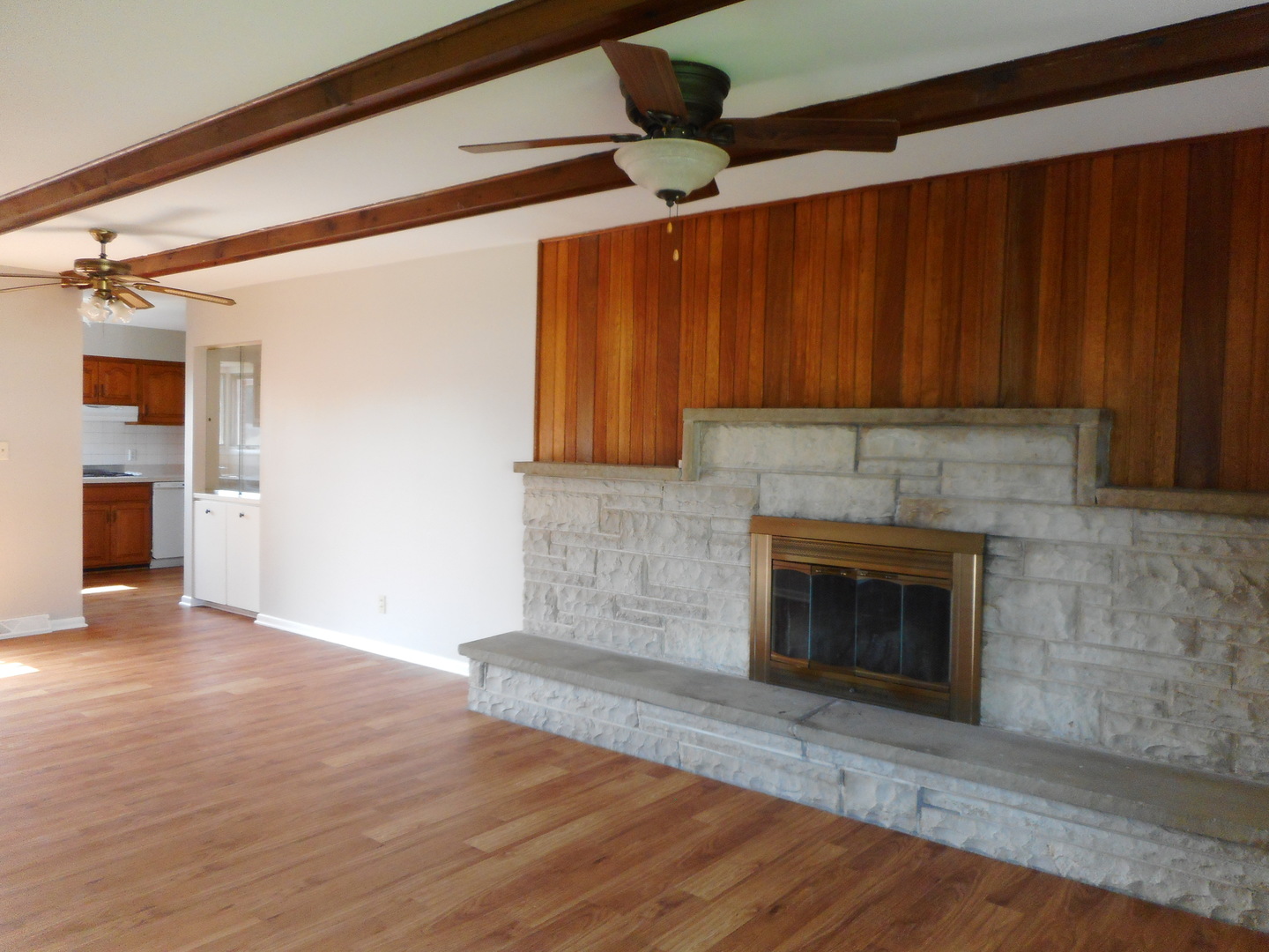 3215 Biscayne Road McHenry, IL 60050 - Photo 6 of 35