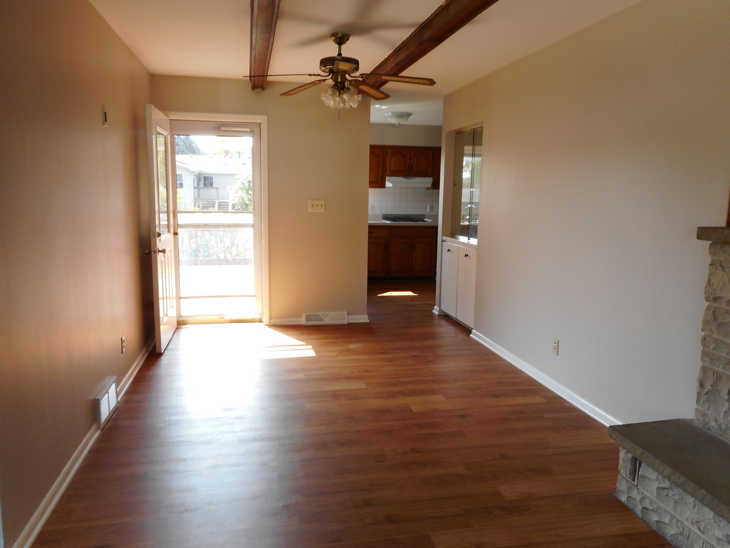 3215 Biscayne Road McHenry, IL 60050 - Photo 7 of 35