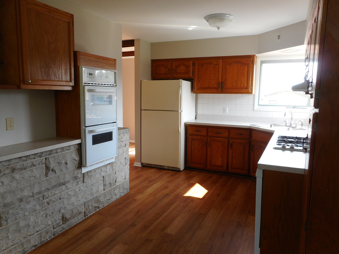 3215 Biscayne Road McHenry, IL 60050 - Photo 9 of 35