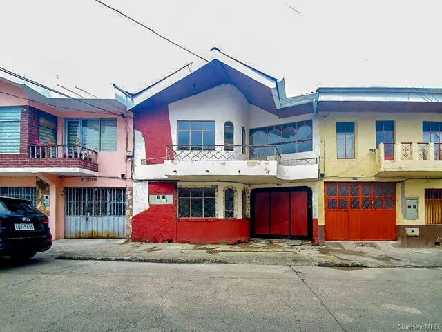 $185,000 | 271 C Escultor Ayabaca Cuenca Ecuador, Chicopee, MA 01020