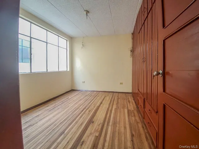 $185,000 | 271 C Escultor Ayabaca Cuenca Ecuador, Chicopee, MA 01020