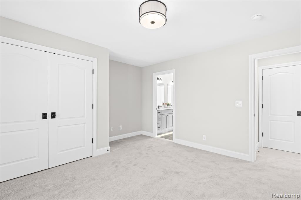 714 Wellington Circle Rochester, MI 48309 - Photo 60 of 79