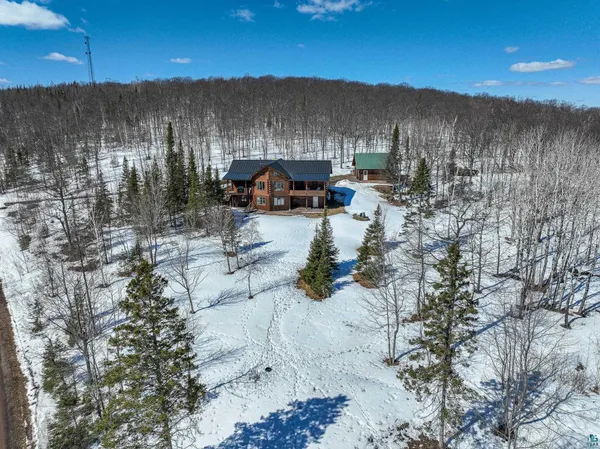 $699,900 | 7001 Olson Road, Two Harbors, MN 55616
