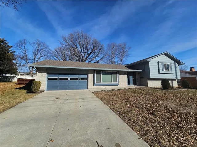 $280,000 | 1107 South 2nd Street, Leavenworth, KS 66048
