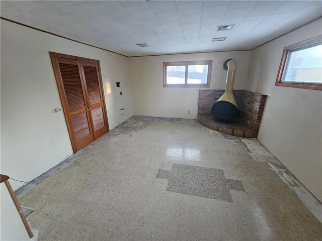 $280,000 | 1107 South 2nd Street, Leavenworth, KS 66048