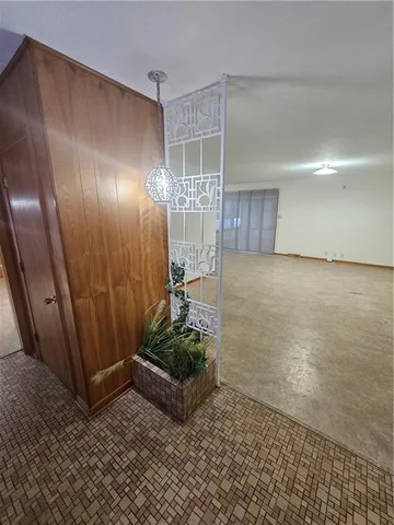 $280,000 | 1107 South 2nd Street, Leavenworth, KS 66048