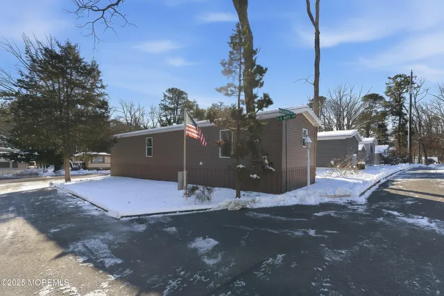 $185,000 | 2 Lace Bark Lane, Jackson, NJ 08527