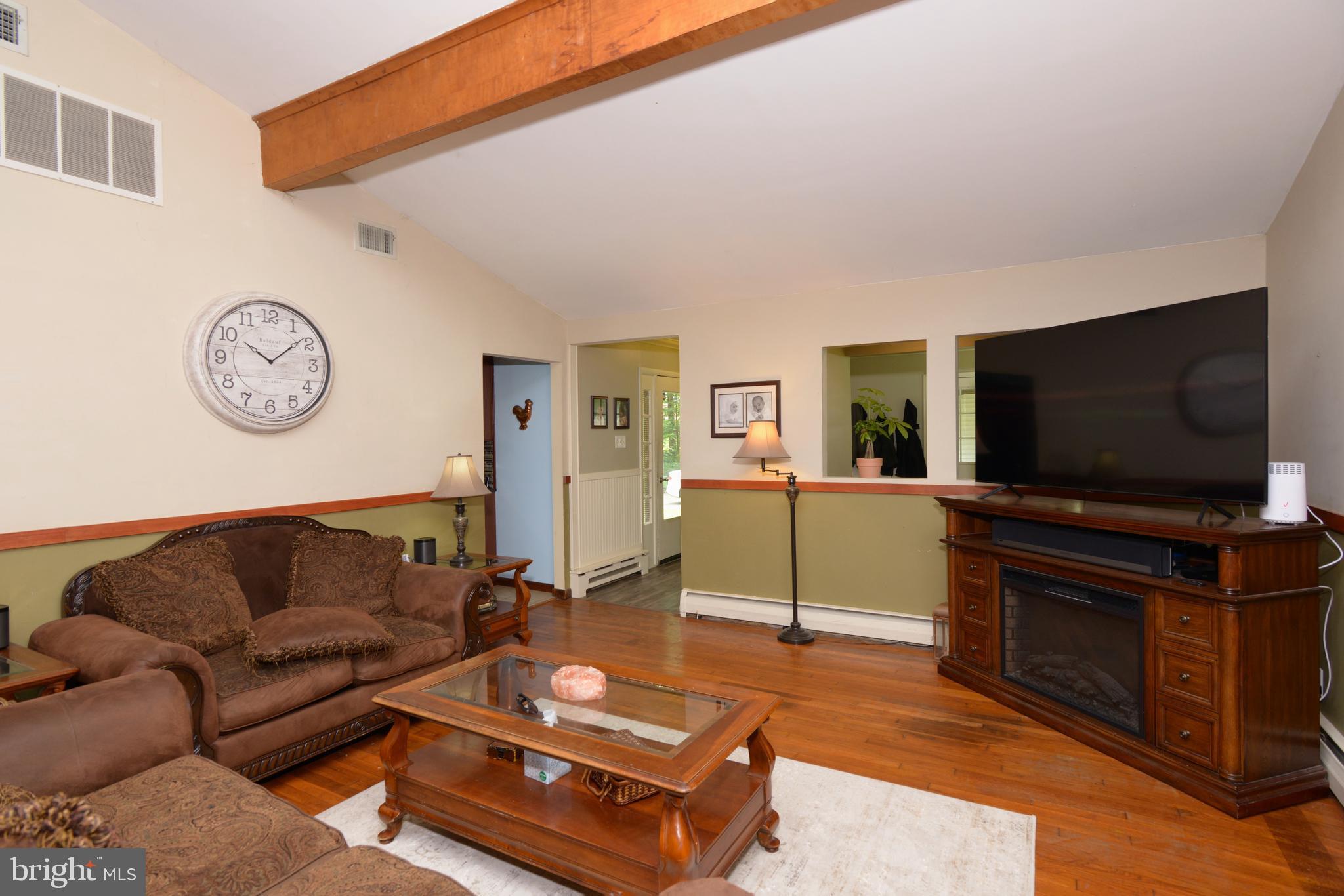 1058 Bucks Road Perkasie, PA 18944 - Photo 18 of 33