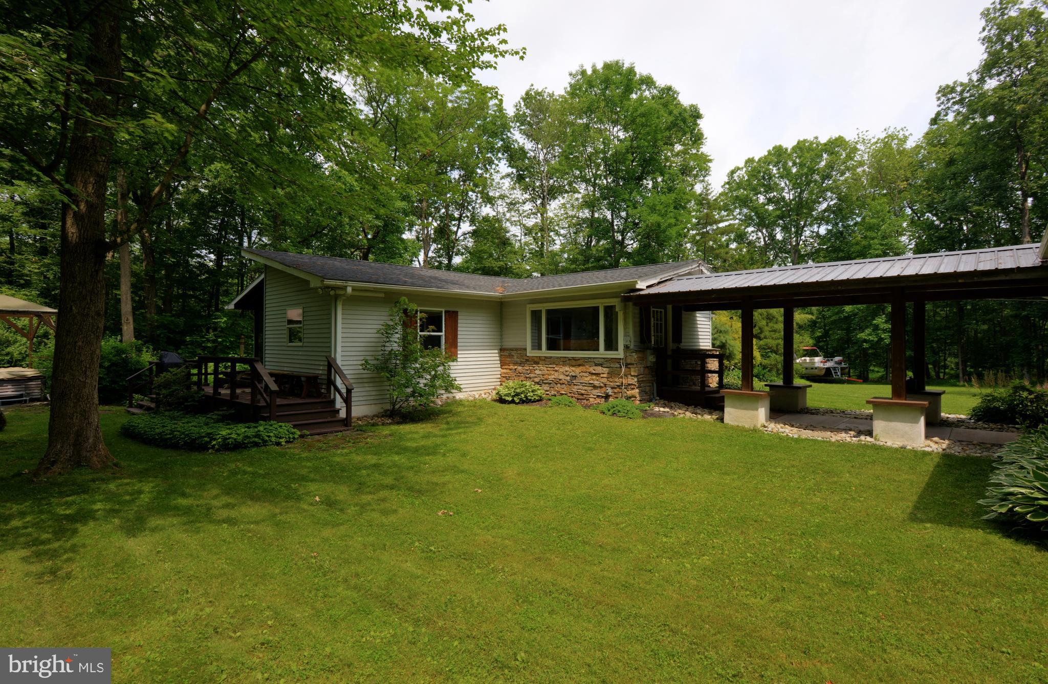 1058 Bucks Road Perkasie, PA 18944 - Photo 4 of 33