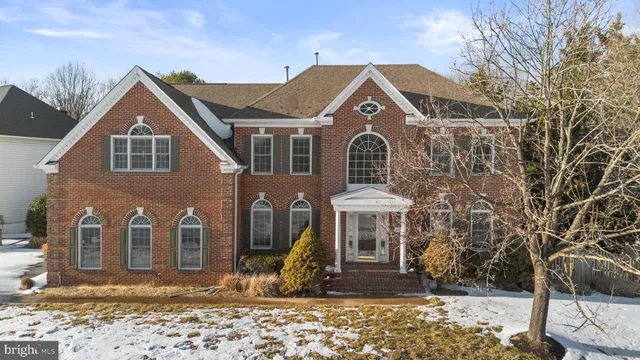 $7,400 | 2402 Stryker Avenue, Vienna, VA 22181