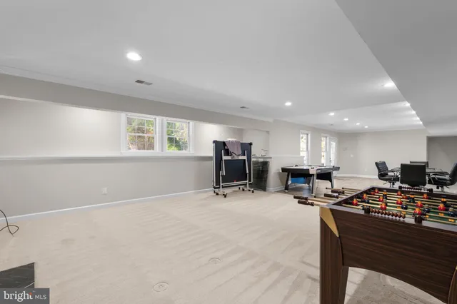 $7,400 | 2402 Stryker Avenue, Vienna, VA 22181