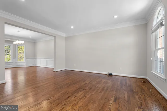 $7,400 | 2402 Stryker Avenue, Vienna, VA 22181