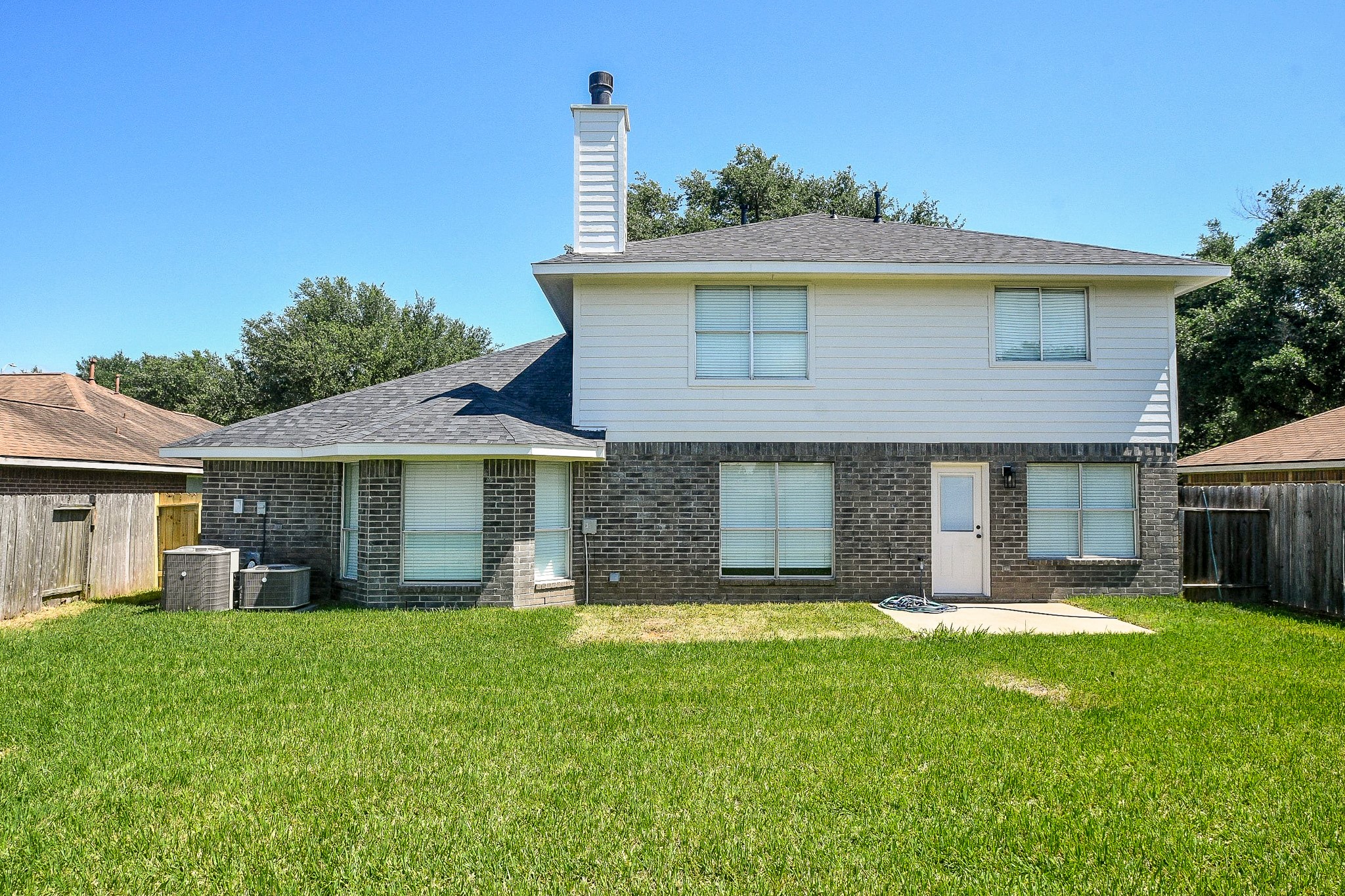 4810 Arbor Court Rosenberg, TX 77471 - Photo 20 of 20 a front view of a house with a yard