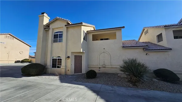 $2,000 | 16115 Apple Valley Road, Unit 7, Apple Valley, CA 92307