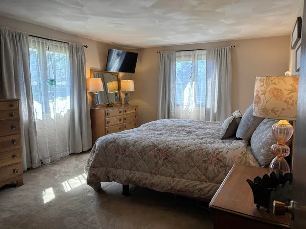 $384,900 | 907 Lamar Drive, Milton, WI 53563