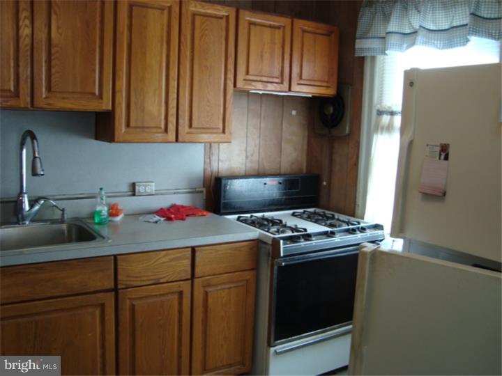 1122 Marlyn Road Philadelphia, PA 19151 - Photo 12 of 23 Gallery Image 12