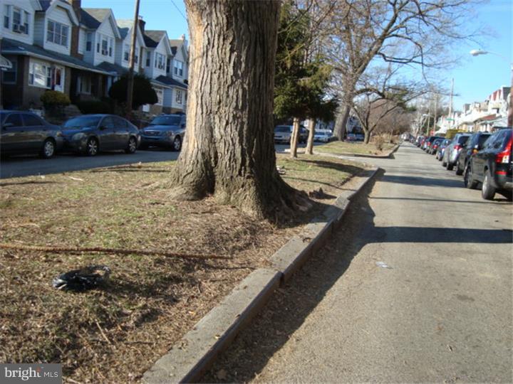 1122 Marlyn Road Philadelphia, PA 19151 - Photo 4 of 23 Gallery Image 4