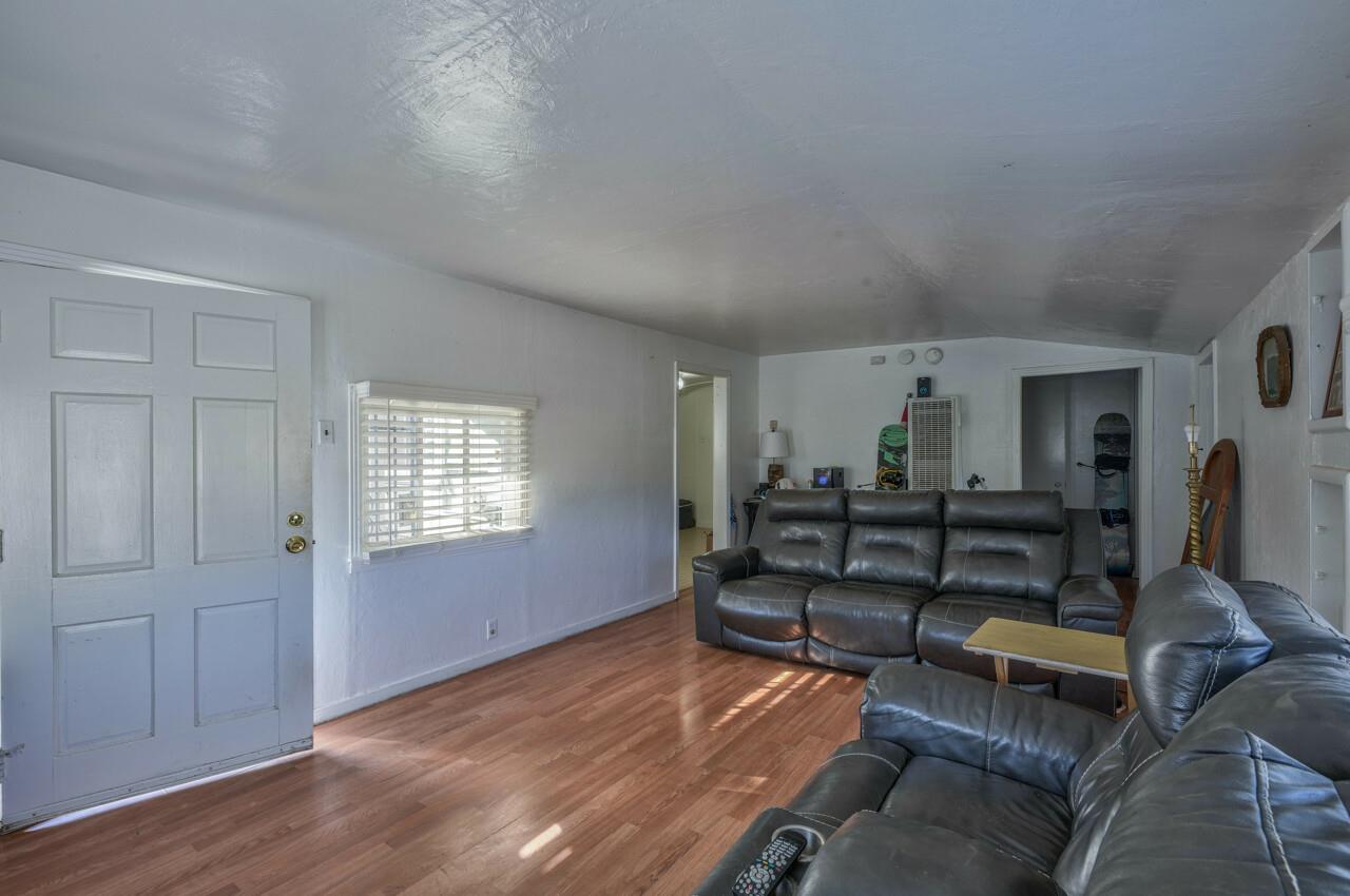 8770 Dyer Road Salinas, CA 93907 - Photo 3 of 16 Gallery Image 3