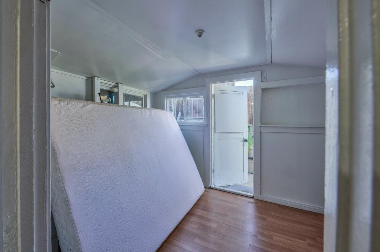 8770 Dyer Road Salinas, CA 93907 - Photo 8 of 16 Gallery Image 8