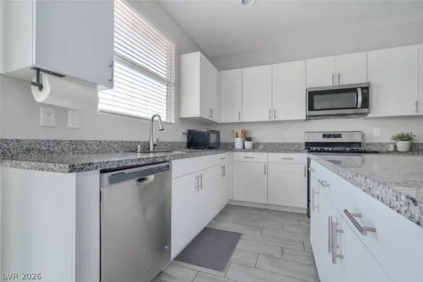 $429,999 | 3807 Enchanted Wells Avenue, North Las Vegas, NV 89031